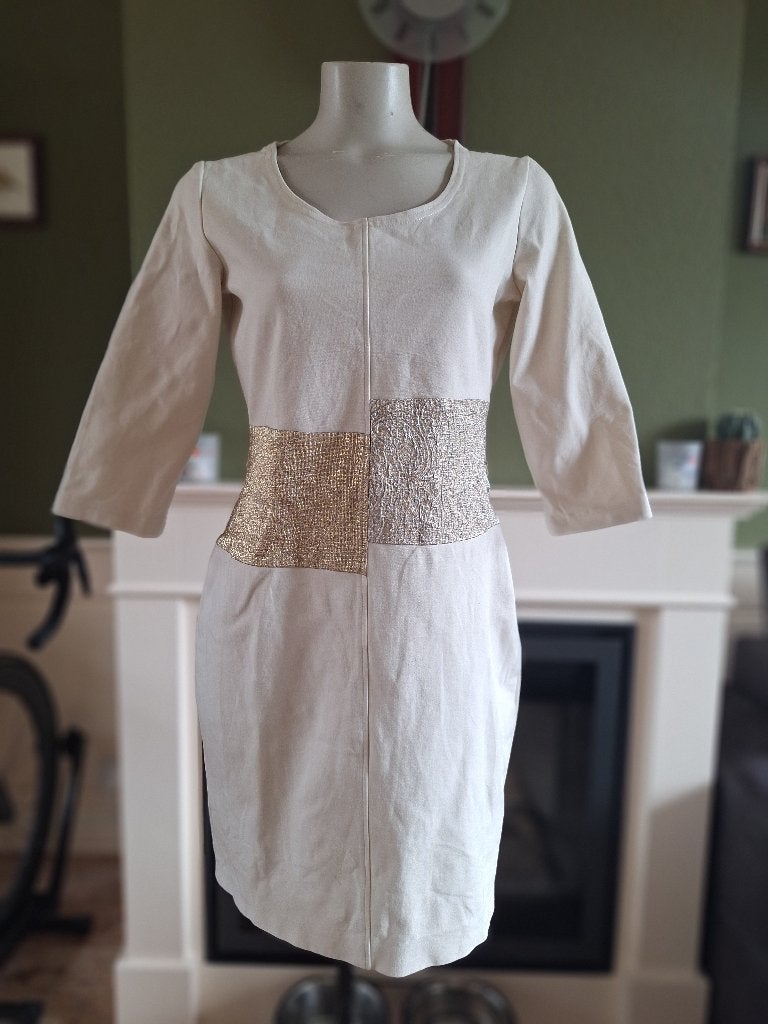 Caroline Biss crème jurk stretch mt 40, Kleding | Dames, Maat 38/40 (M), Verzenden, Beige, Zo goed als nieuw