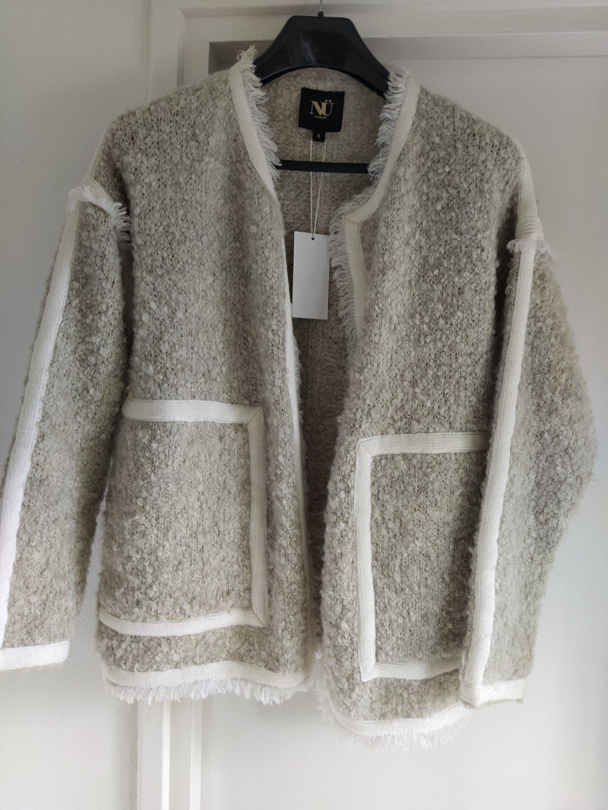 NIEUW!! NÜ Denmark schitterend vest VAN 150 VOOR 59,99 EURO!, Maat 38/40 (M), Verzenden, Beige, Nü Denmark