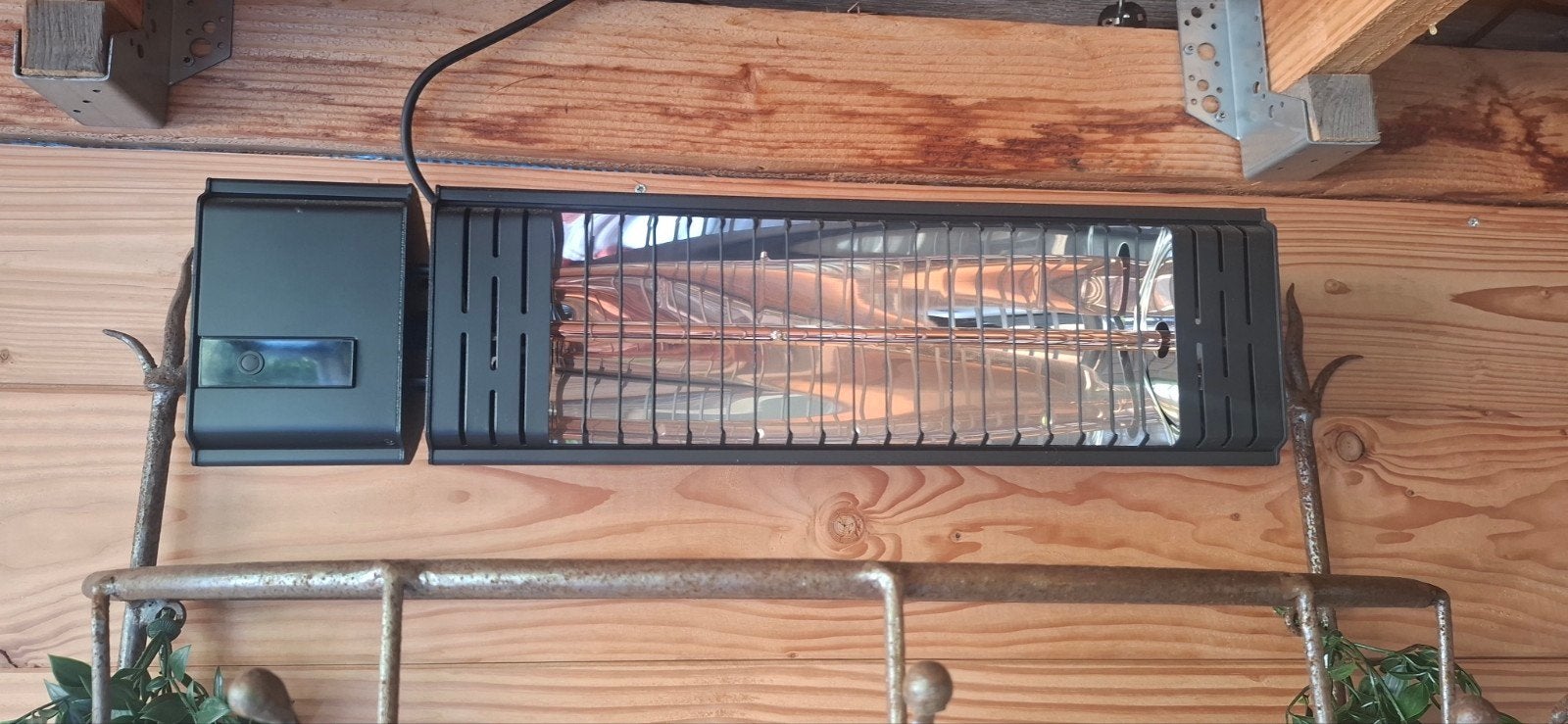 VONROC Elektrische Terrasverwarmer - Zo goed als nieuw, Ophalen of Verzenden, Zo goed als nieuw, Elektrisch, Wand