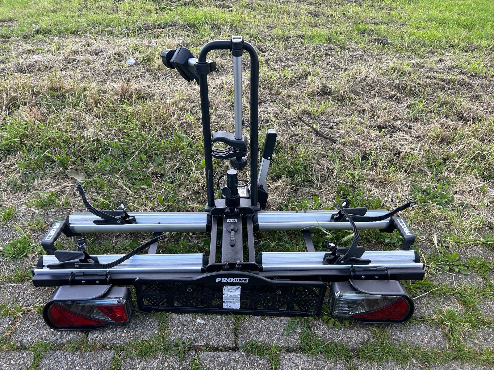 Pro User Diamant inklapbare & kantelbare fietsendrager + tas, Ophalen, Elektrische fiets, Zo goed als nieuw, 2 fietsen