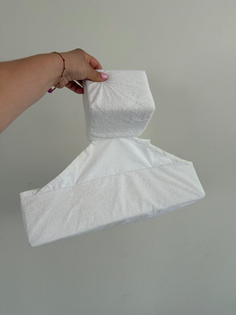 Zijslaap kussen baby, Ophalen, Jongetje of Meisje, Wit, Zo goed als nieuw