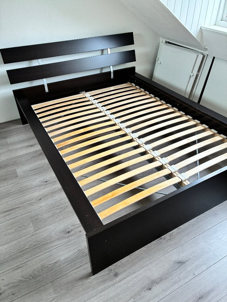 Tweepersoons Ikea bed, Ophalen, Gebruikt, Zwart, Tweepersoons