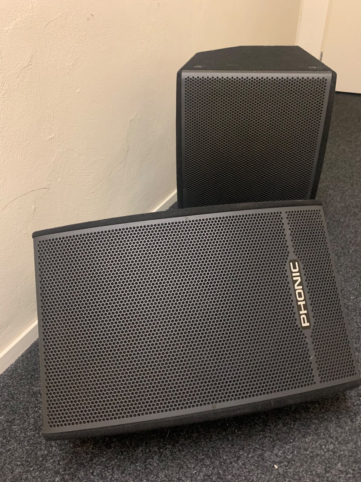 Complete geluidsset: 4 Phonic speakers met DAS versterker, Gebruikt, Speakerset, Ophalen, 150 watt of meer