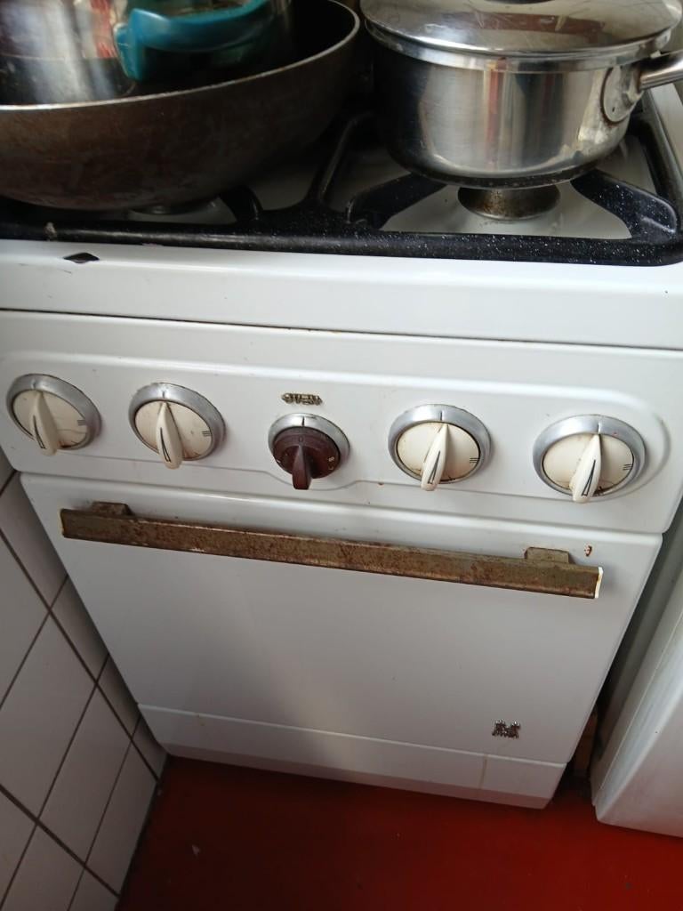 gasfornuis, Witgoed en Apparatuur, Fornuizen, Ophalen, Gebruikt, Hete lucht, 4 kookzones