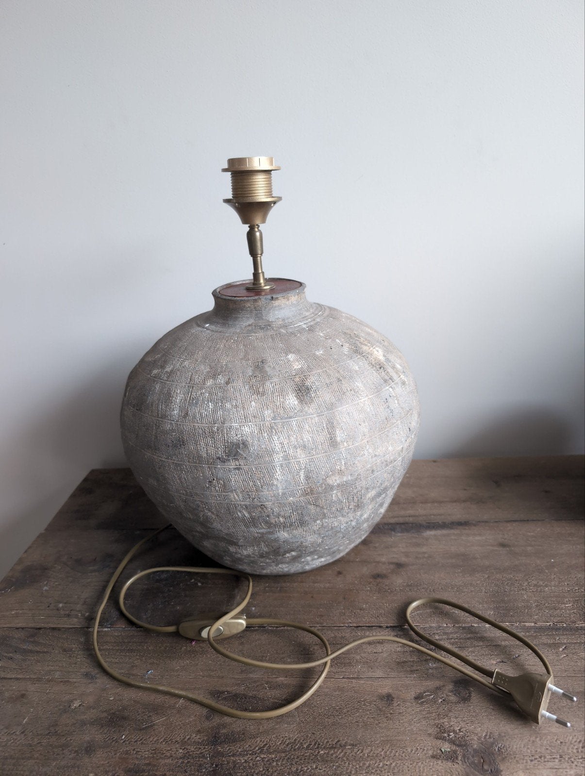 Kruiklamp schemerlamp 42 cm  landelijk, Huis en Inrichting, Gebruikt, Keramiek, Met schakelaar, Grijs