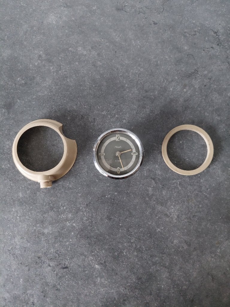 Kienzle 8-Tage Klok VW Opel Oldtimer BMW Kever Mercedes, Auto diversen, Auto-accessoires, Verzenden, Gebruikt