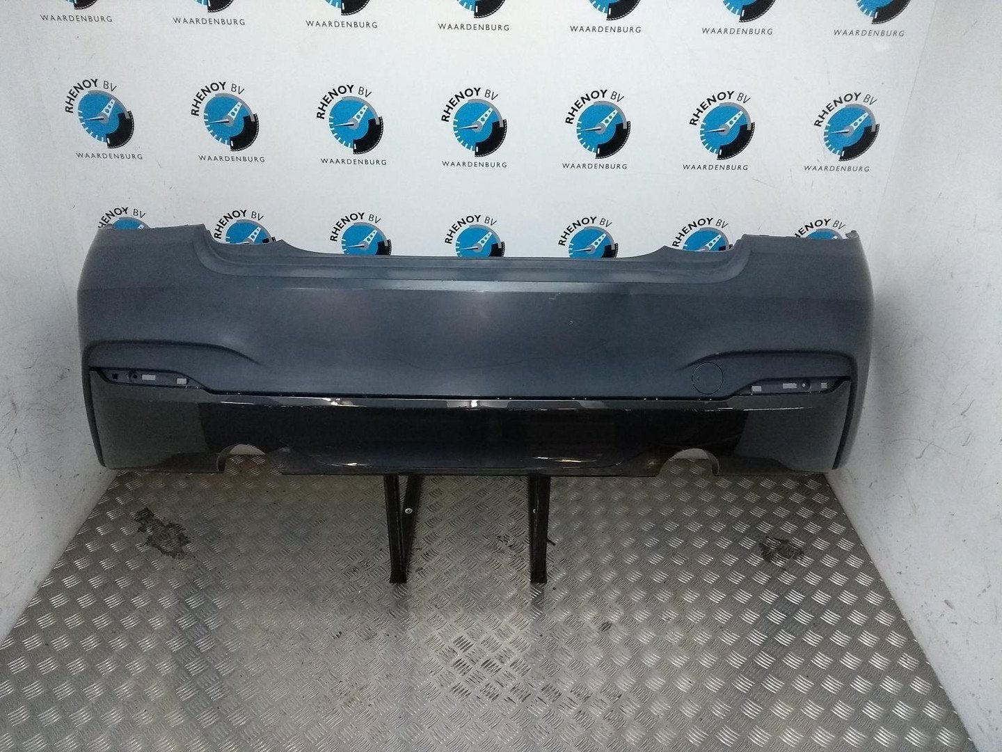 BMW 2 SERIES BUMPER ACHTER 51128055965 2019, Gebruikt, Ophalen of Verzenden, Achter, Bumper