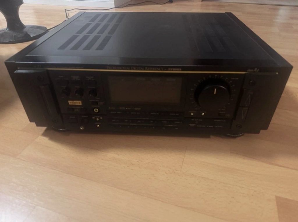 Fisher RS-Z1 | Professionele digitale stereo-ontvanger