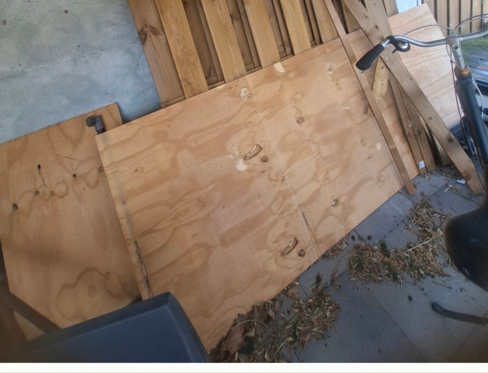 Overgebleven van het maken van mijn afdak, hout en stukken g, Ophalen, Minder dan 25 mm, 200 tot 250 cm, Plank