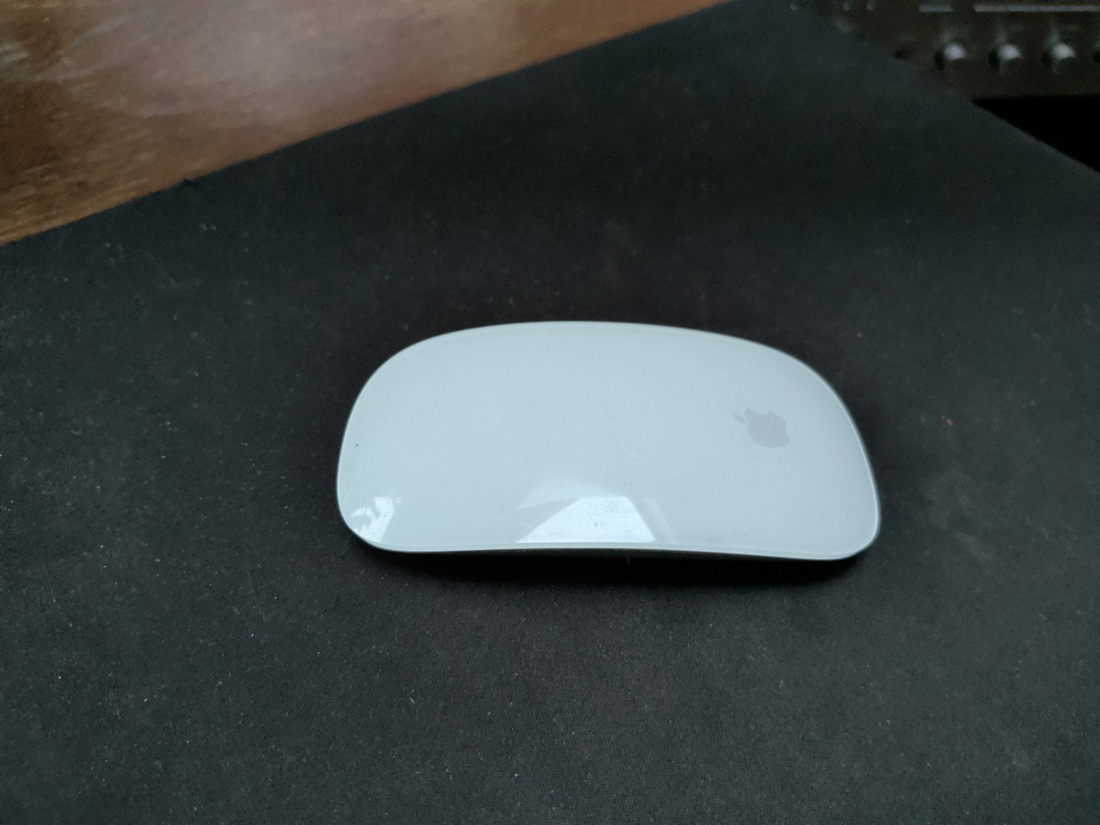 Apple Magic Mouse 2 - Draadloze Muis, Computers en Software, Muizen, Rechtshandig, Muis, Ophalen of Verzenden, Zo goed als nieuw