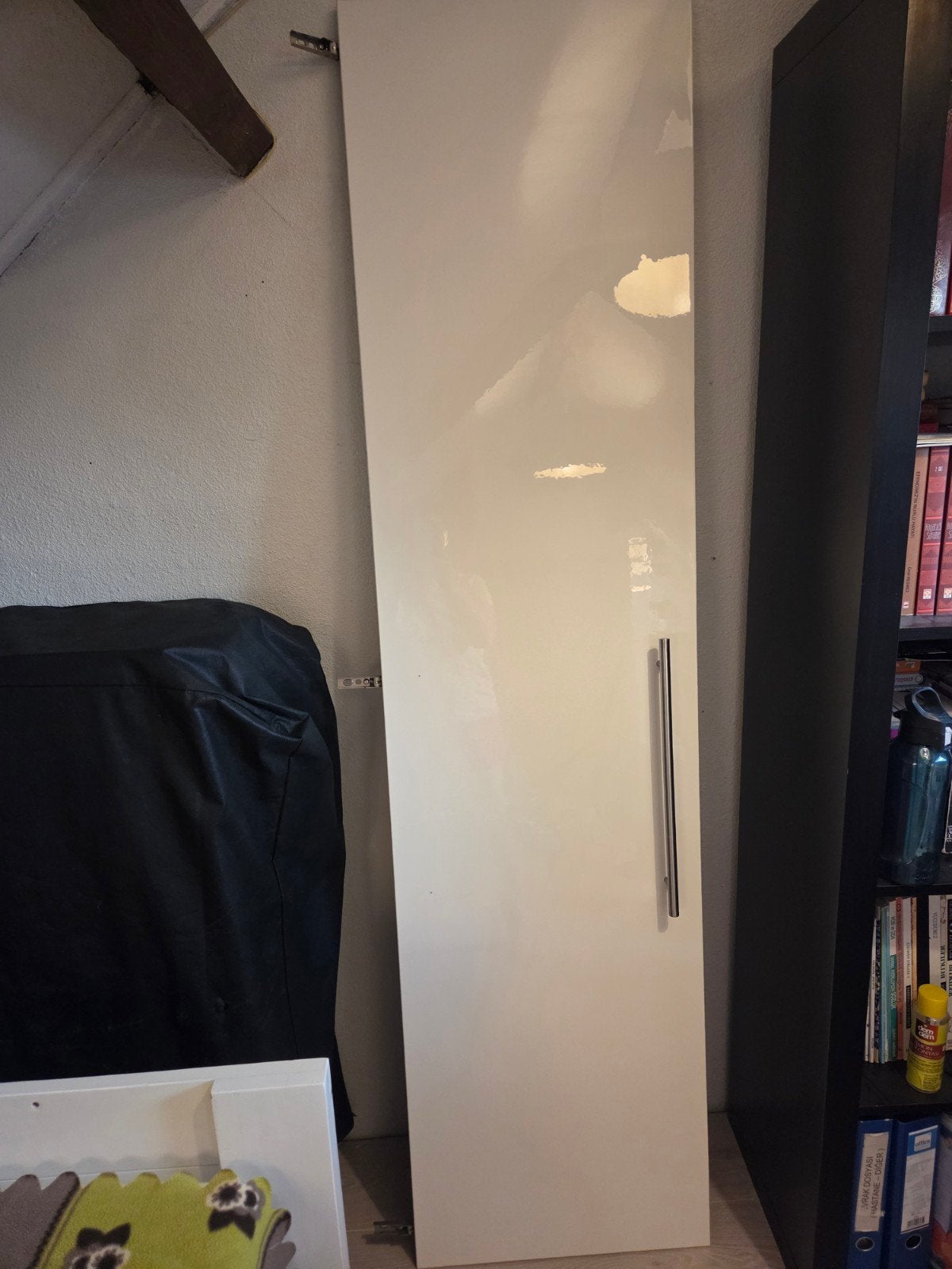 IKEA hoogglans witte kastdeur met handgreep, Ophalen, Gebruikt, 50 tot 100 cm, 150 tot 200 cm