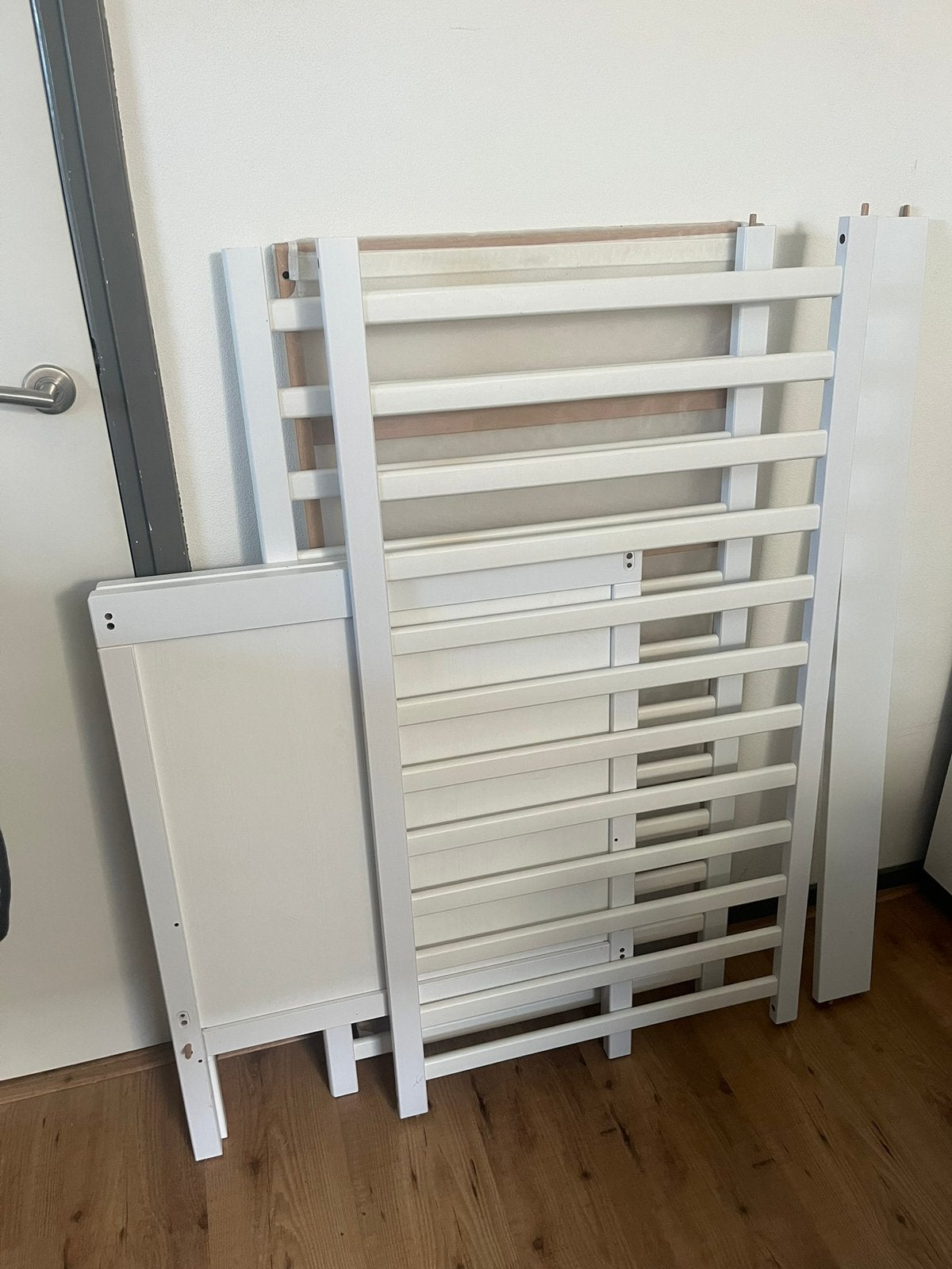 Sundvik ledikant incl. Aerosleep matras+hoezen, Ophalen, Zo goed als nieuw, Ledikant