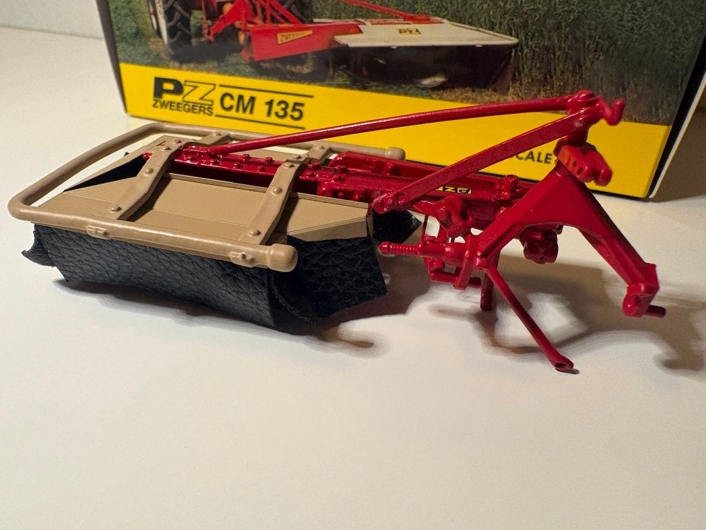 Minitrac: Trommelmaaier PZ135, schaal 1:32, Ophalen of Verzenden, Zo goed als nieuw, Tractor of Landbouw, Overige merken