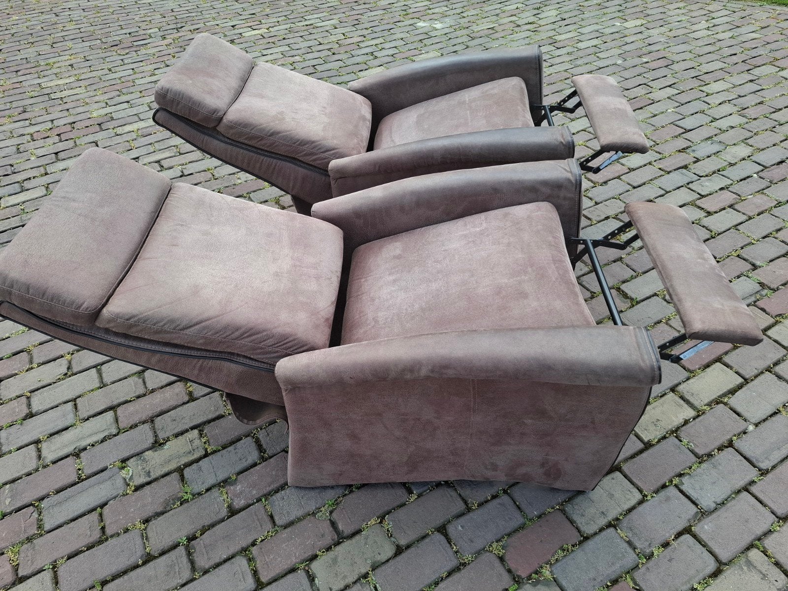 Set van 2 relaxfauteuils - Bruin stof, Huis en Inrichting, Fauteuils, Gebruikt, Stof, 75 tot 100 cm, 75 tot 100 cm, Ophalen