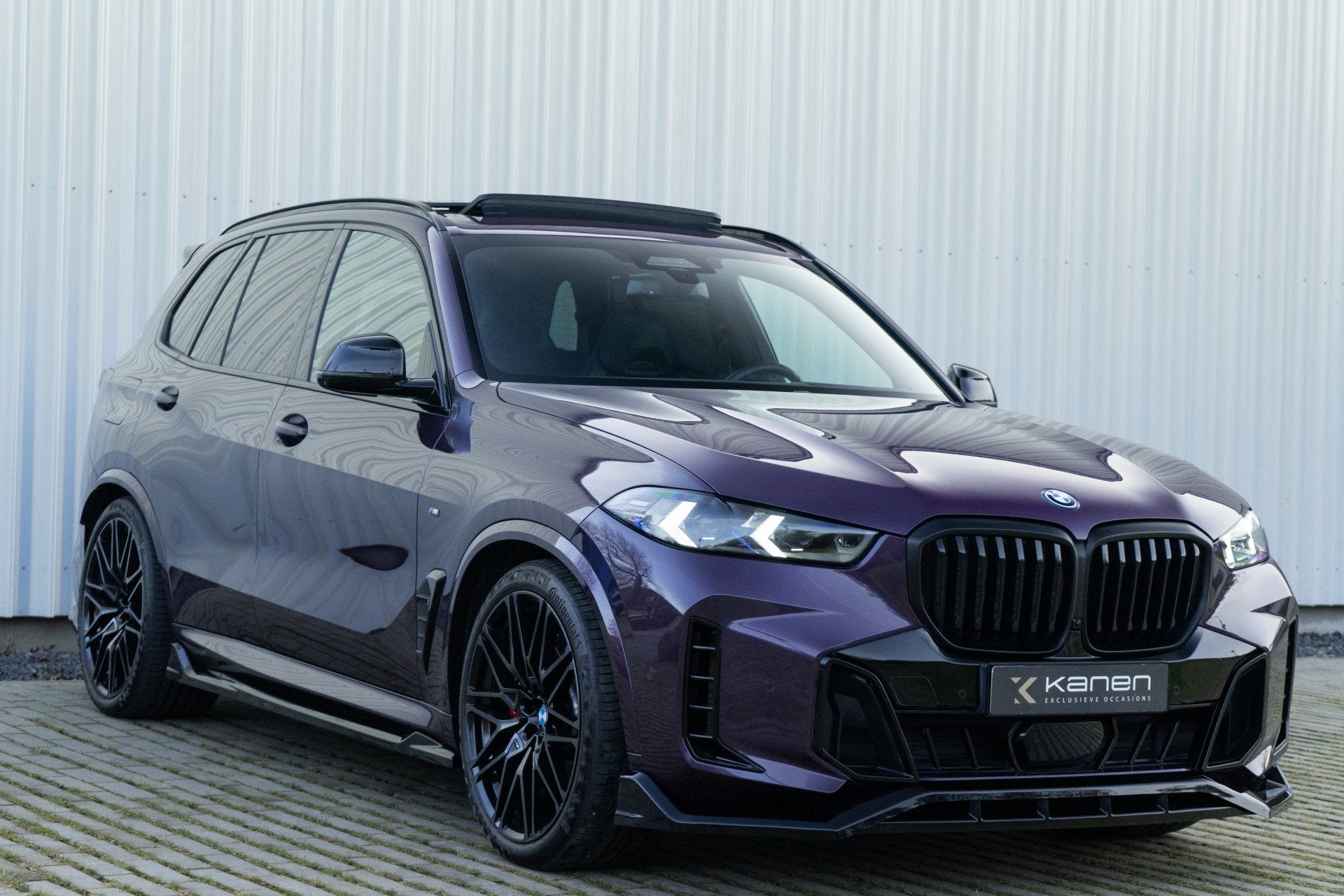 BMW X5 xDrive50e Facelift M-Sport Pro Achteras besturing Sky, Gebruikt, Overige kleuren, Bedrijf, 489 pk
