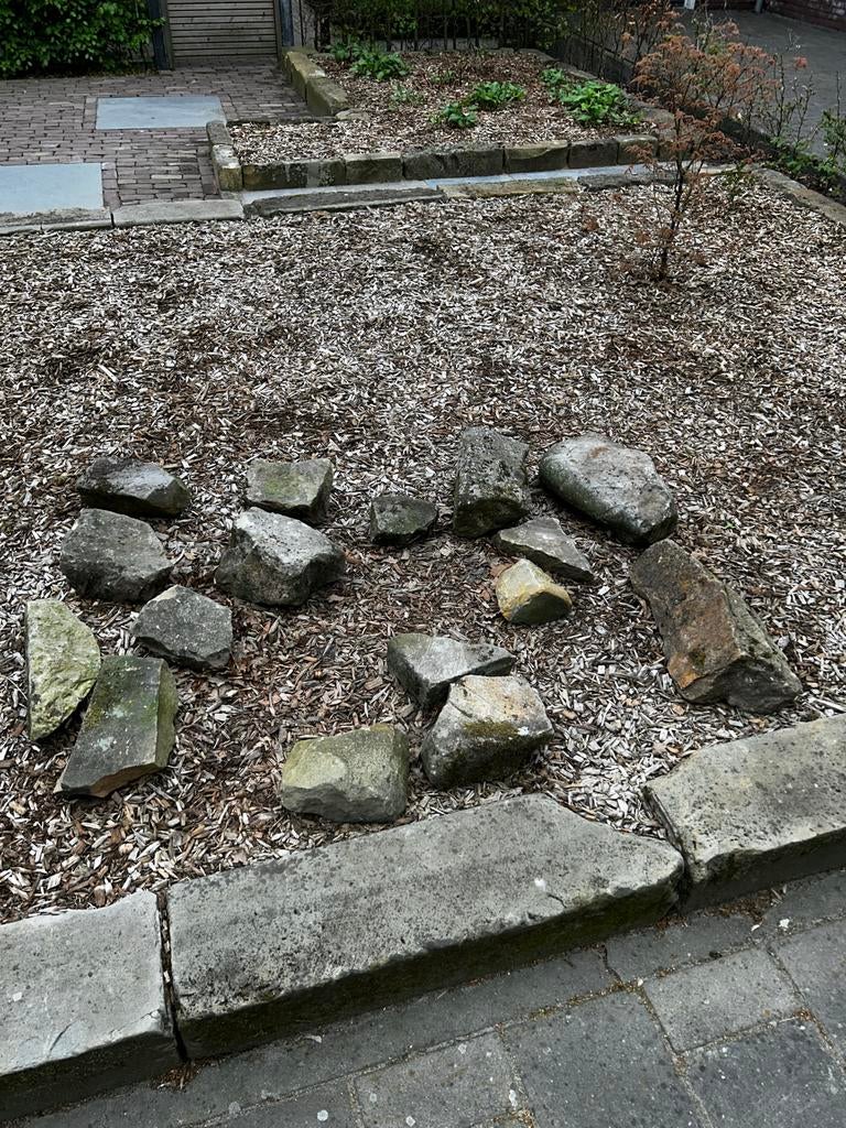 Bentheimer zandstenen, bijna gratis, Ophalen, Gebruikt, Grijs, Kei