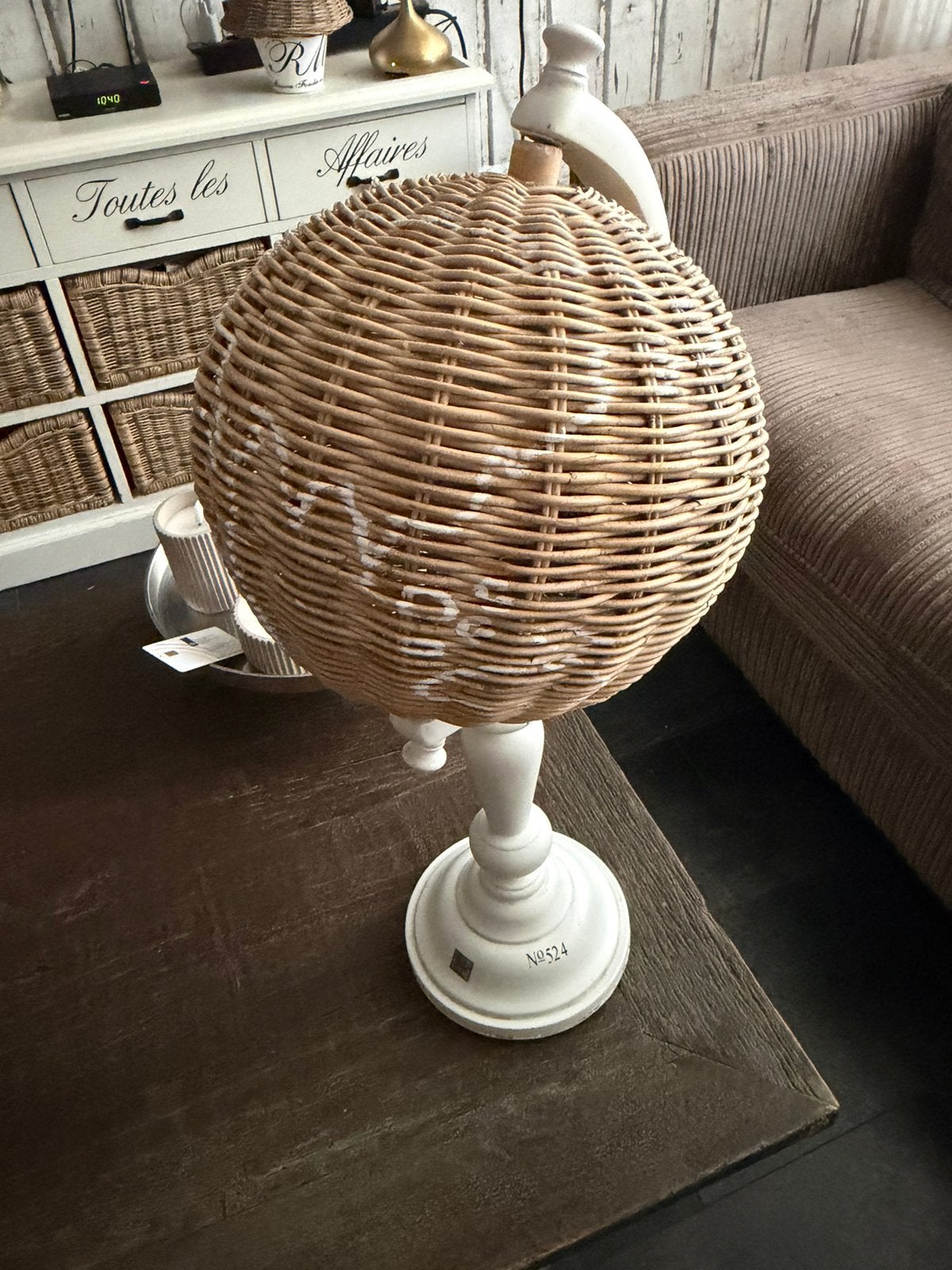 Kleine wereldbol van Riviera maison, Ophalen of Verzenden, Zo goed als nieuw