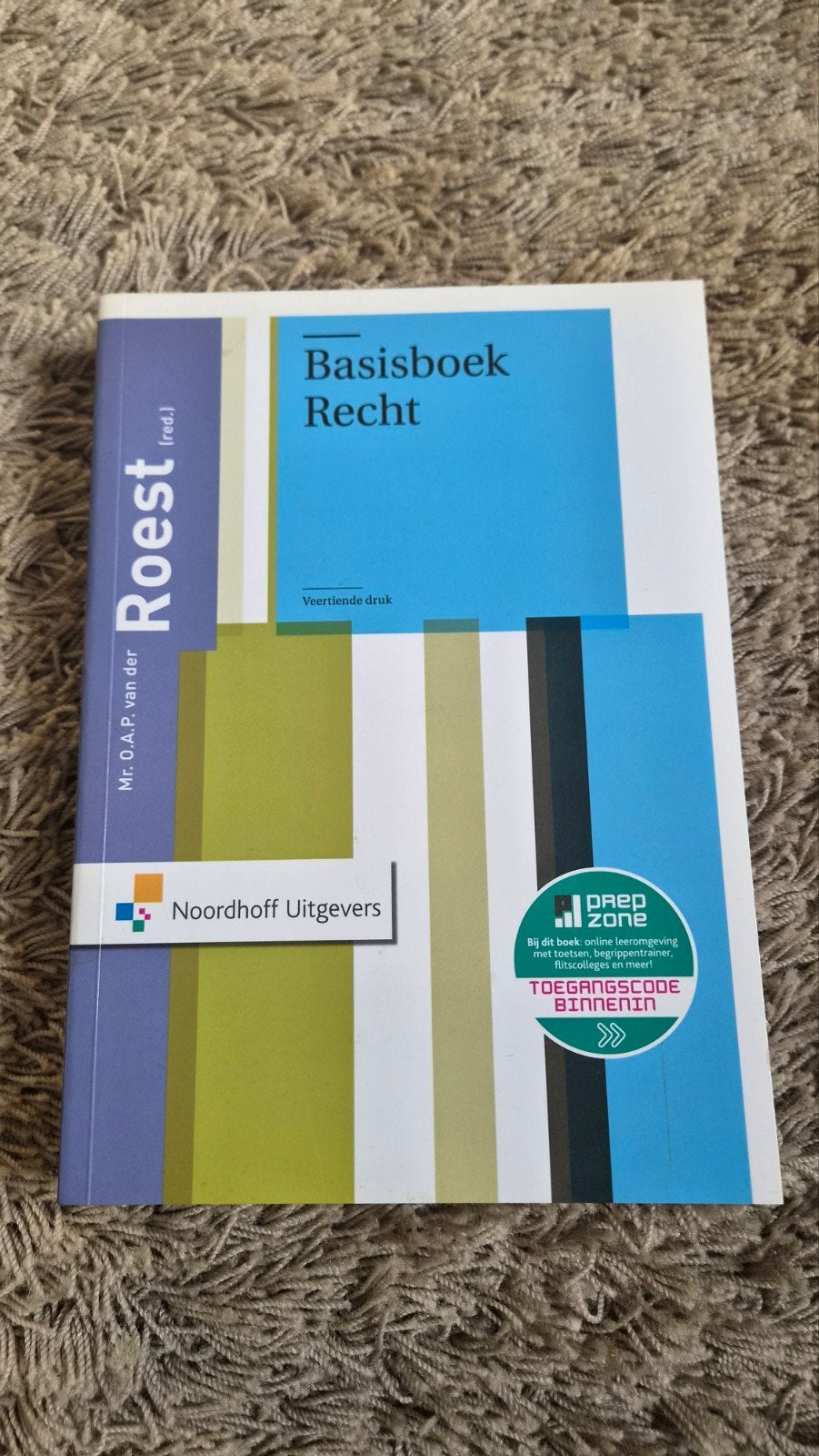 Basisboek Recht - Veertiende druk - Mr. O.A.P. van der Roest, Mr. O.A.P. van der Roest, Zo goed als nieuw, Gamma, HBO