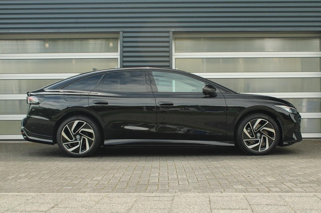 Volkswagen ID.7 286pk Limited Edition 77 kWh | Trekhaak | He, Auto's, Volkswagen, Automaat, 12 maanden, 587 km, 2080 kg