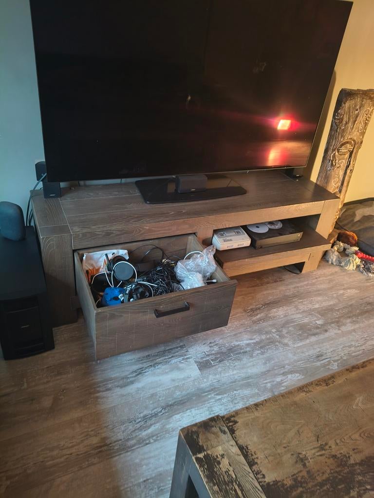 Mooie meubels van goede kwaliteit hout! Wel lood zwaar, Huis en Inrichting, Complete inboedels, Ophalen