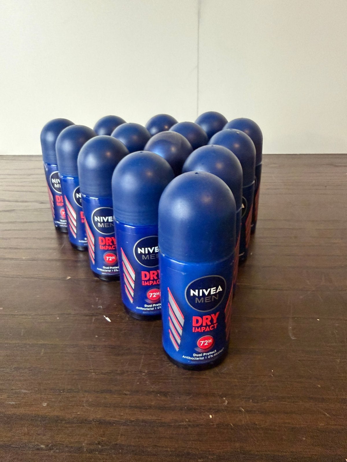 Partij Nivea Men Dry Impact Deodorant - 12 stuks, Ophalen of Verzenden, Zo goed als nieuw, Deodorant of Bodyspray