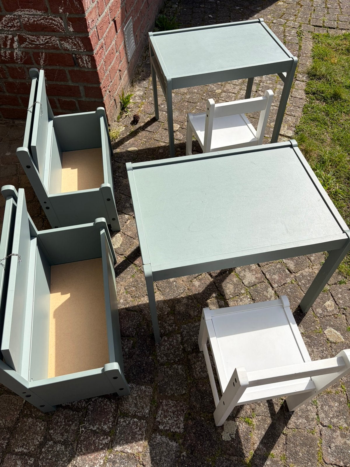 2 setjes kindermeubels, Kinderen en Baby's, Kinderkamer | Tafels en Stoelen, Ophalen, Zo goed als nieuw, Tafel(s) en Stoel(en)