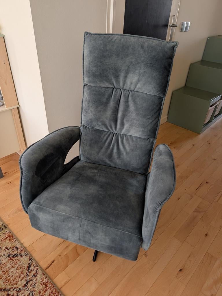 Relaxfauteuil nieuwstaat, Ophalen, Zo goed als nieuw, Stof
