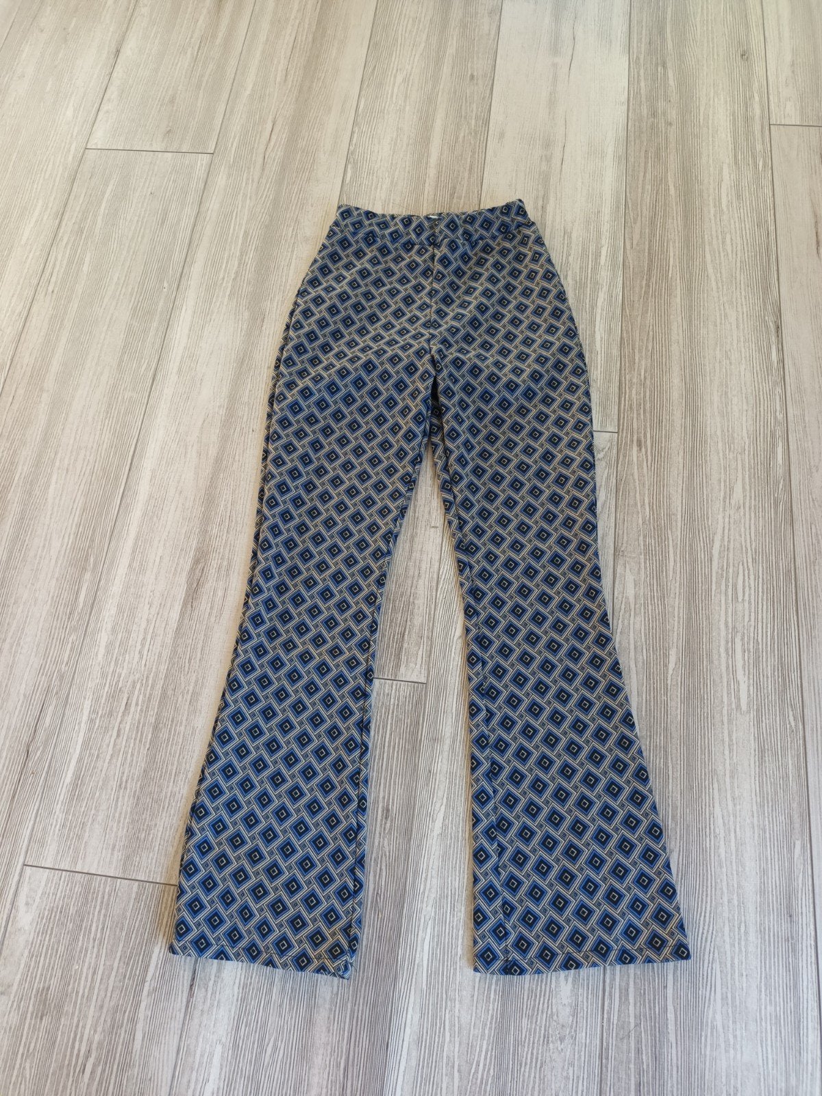 Enjoy. Dames flared broek met geometrische print, Kleding | Dames, Enjoy., Blauw, Ophalen of Verzenden, Zo goed als nieuw