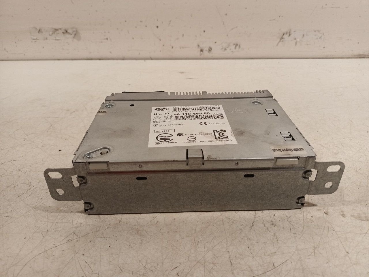 Computer navigatie Peugeot 208, Onderdelen@venauto.nl, Van der Ven Autorecycling B.V., Gebruikt, Ettenseweg 76, 4706 PB Roosendaal, The Netherlands