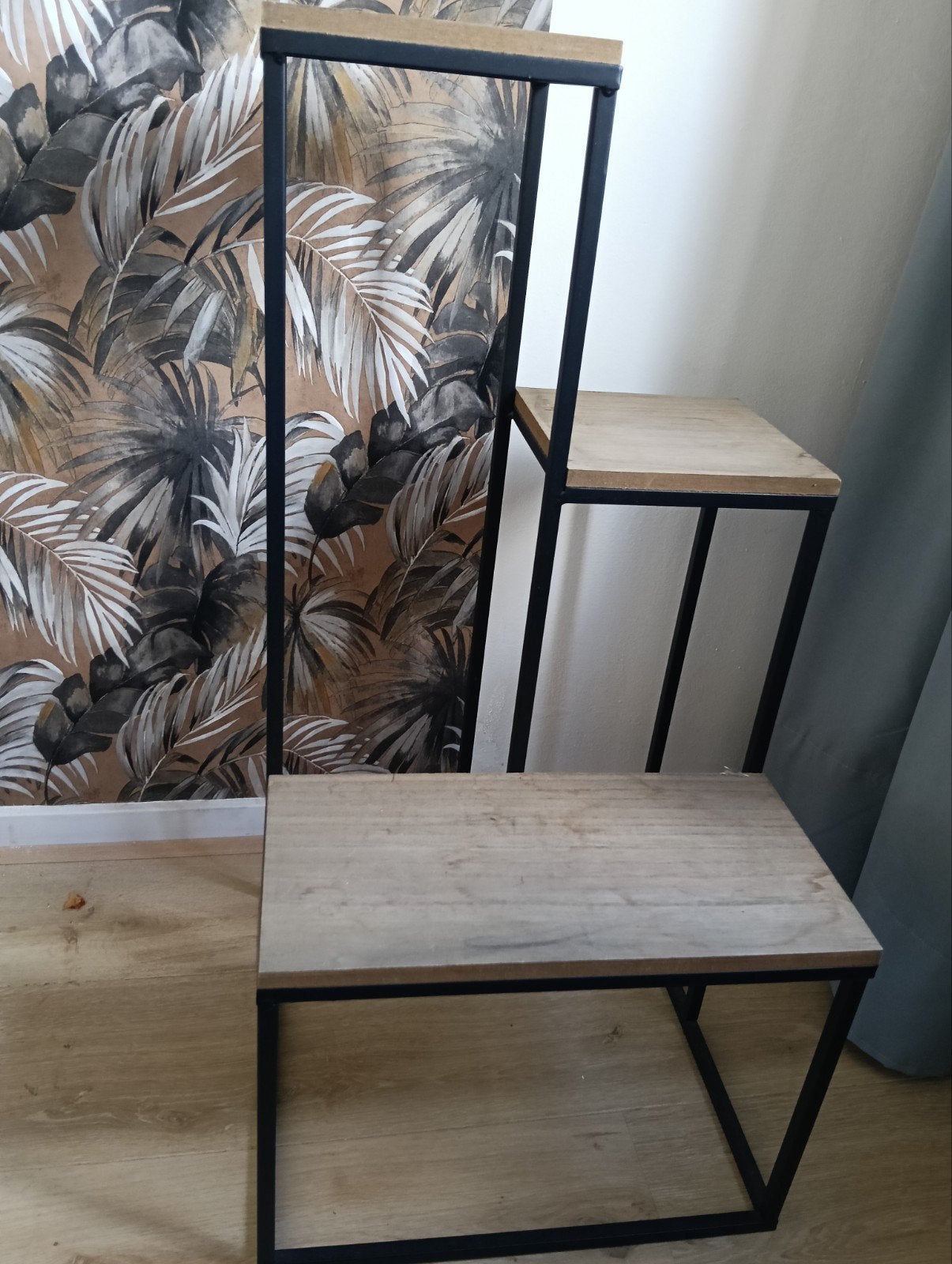Houten plantenstandaard met metalen frame, Huis en Inrichting, Ophalen, Zo goed als nieuw, Zwart, Hout