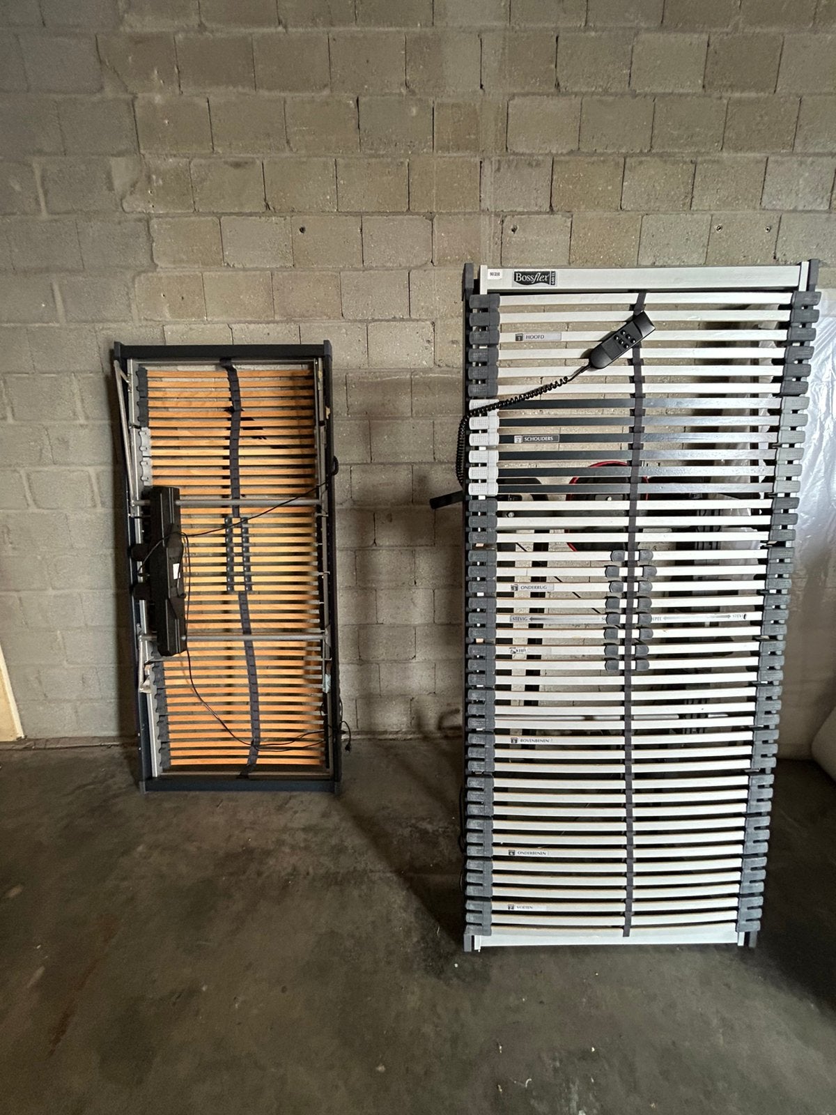 2x 90x200 VERSTELBARE LATTENBODEMS, Ophalen, 90 cm, Tweepersoons, 200 cm
