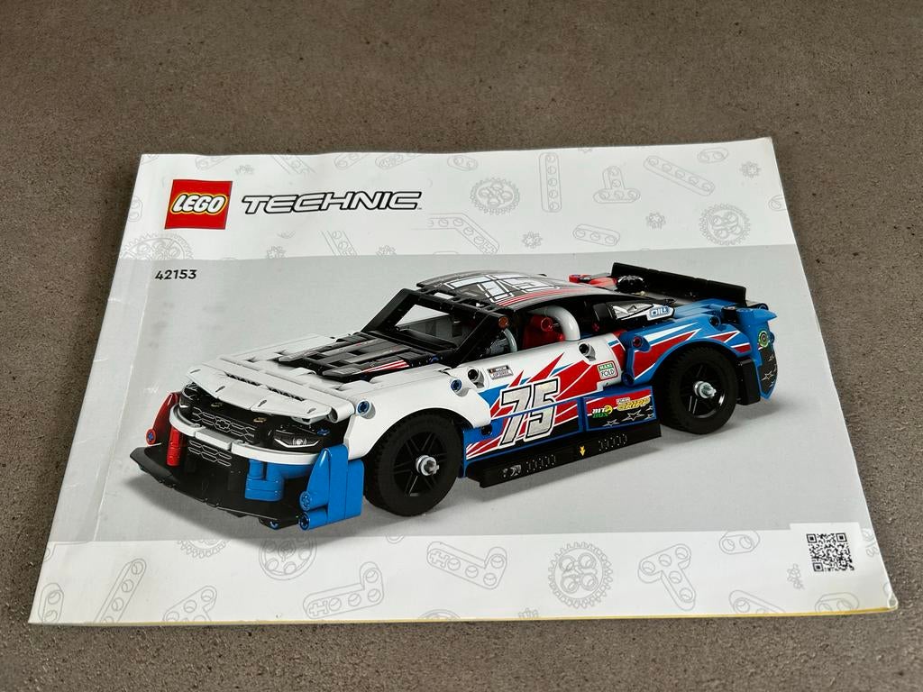 LEGO Technic NASCAR Next Gen Chevrolet Camaro 42153, Ophalen of Verzenden, Zo goed als nieuw