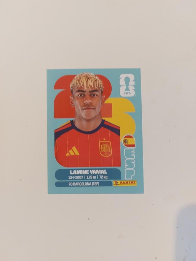 Panini 2026 Lamine yamal sticker, Ophalen of Verzenden, Zo goed als nieuw, Sticker