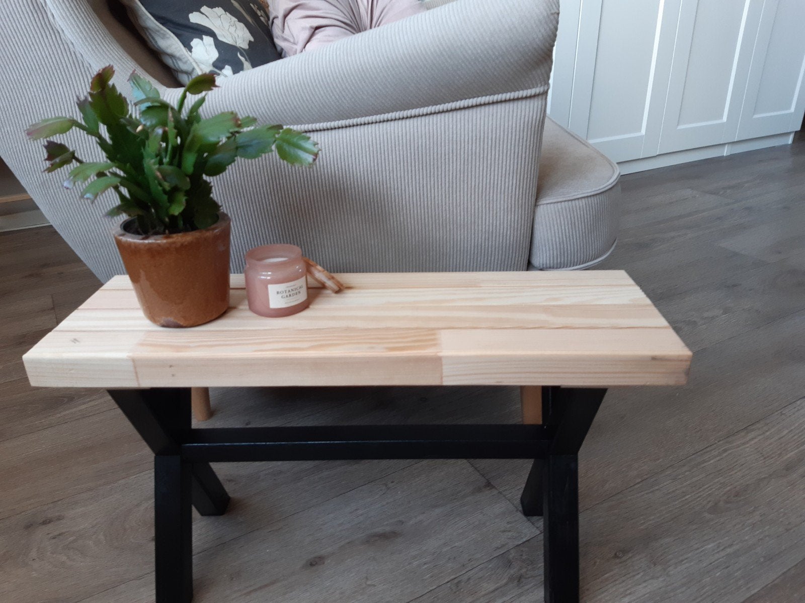 Houten bankje/bijzettafel kruispoot, Ophalen, Nieuw, Hout