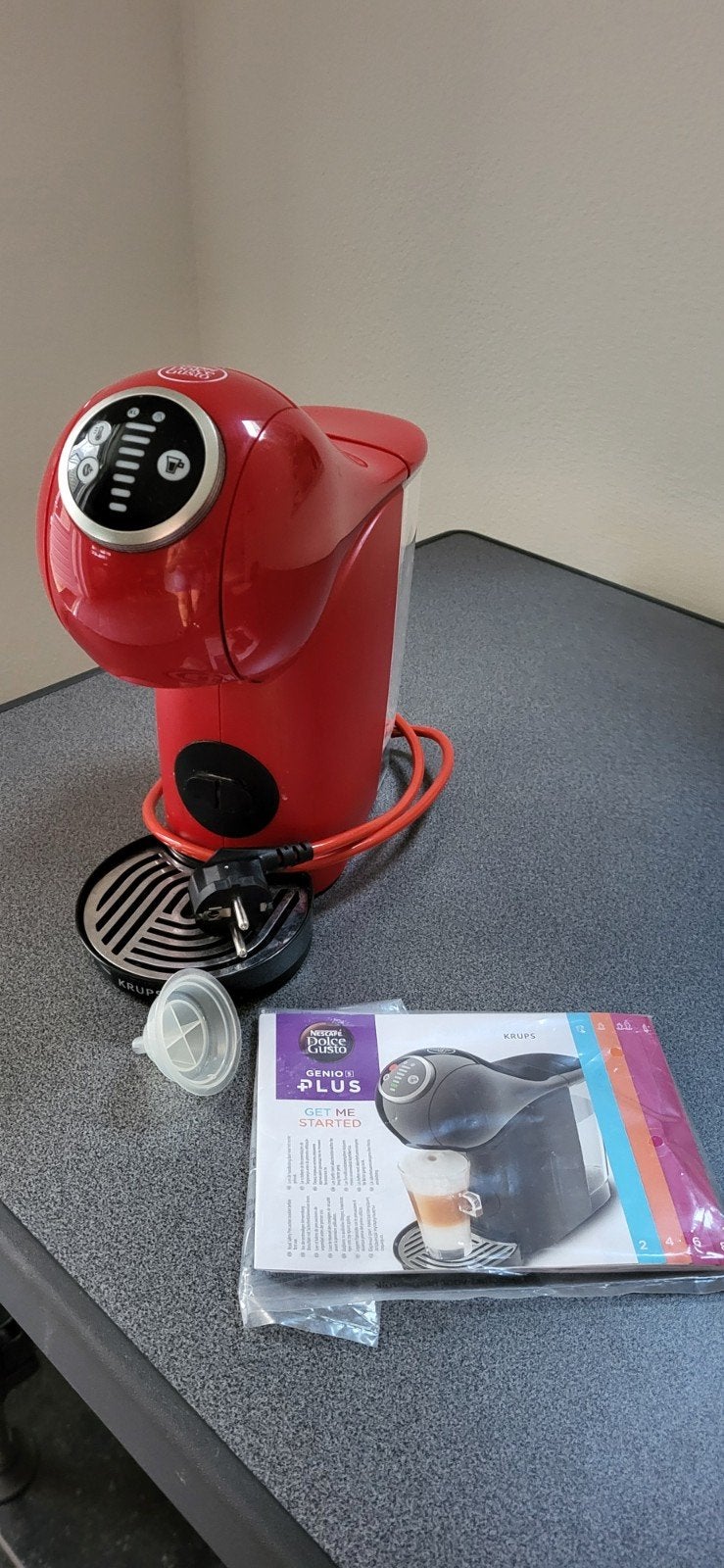 Dolce Gusto Genio Plus, Witgoed en Apparatuur, Koffiezetapparaten, Ophalen, Overige modellen, 1 kopje, Niet werkend