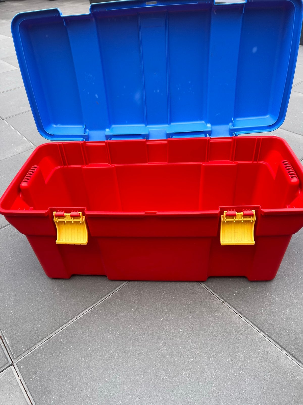 Curver Opbergbox Rood/Blauw, Ophalen, Gebruikt, 40 tot 60 cm, 75 tot 100 cm