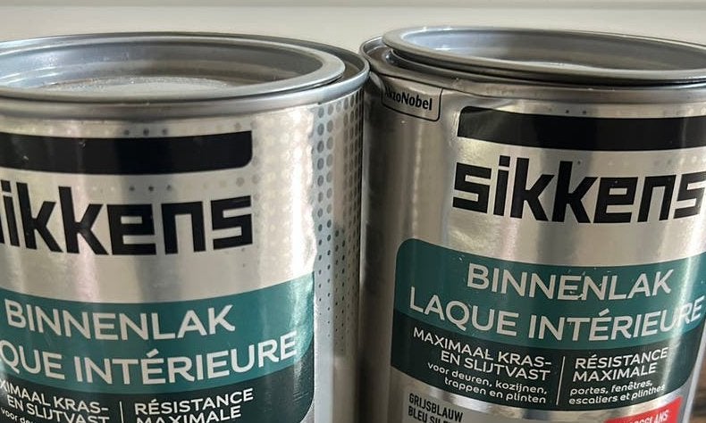 Sikkens binnenlak hoogglans grijsblauw nieuw, Ophalen of Verzenden, Zo goed als nieuw, Blauw, Lak