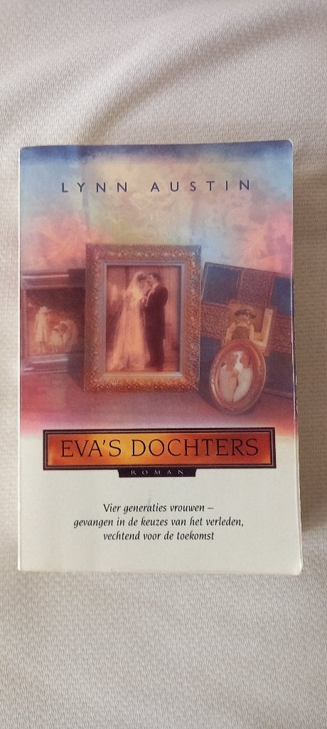 Eva's dochters, Ophalen of Verzenden, Zo goed als nieuw, Lynn Austin