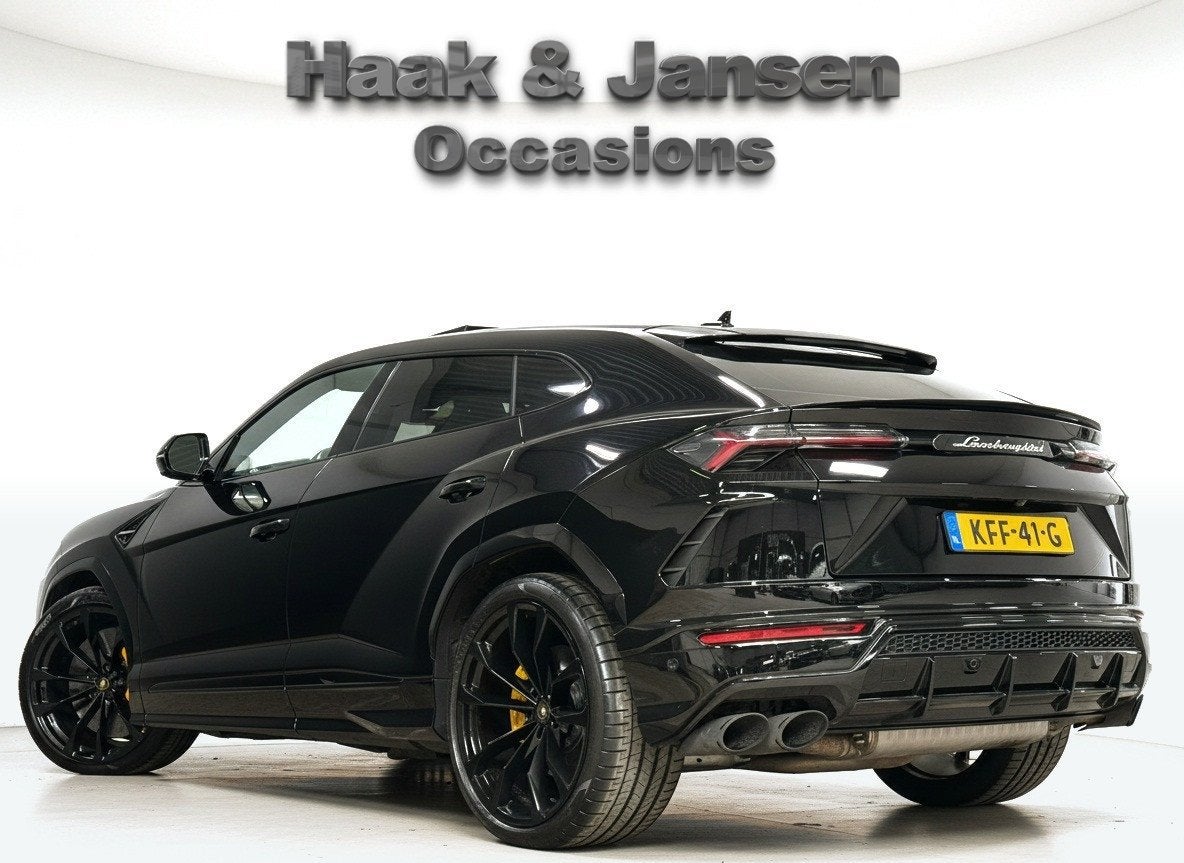 Lamborghini URUS 4.0 V8 - Keramisch - Pano - B&O - Massage, Auto's, Automaat, Dealer onderhouden, Urus, Gebruikt