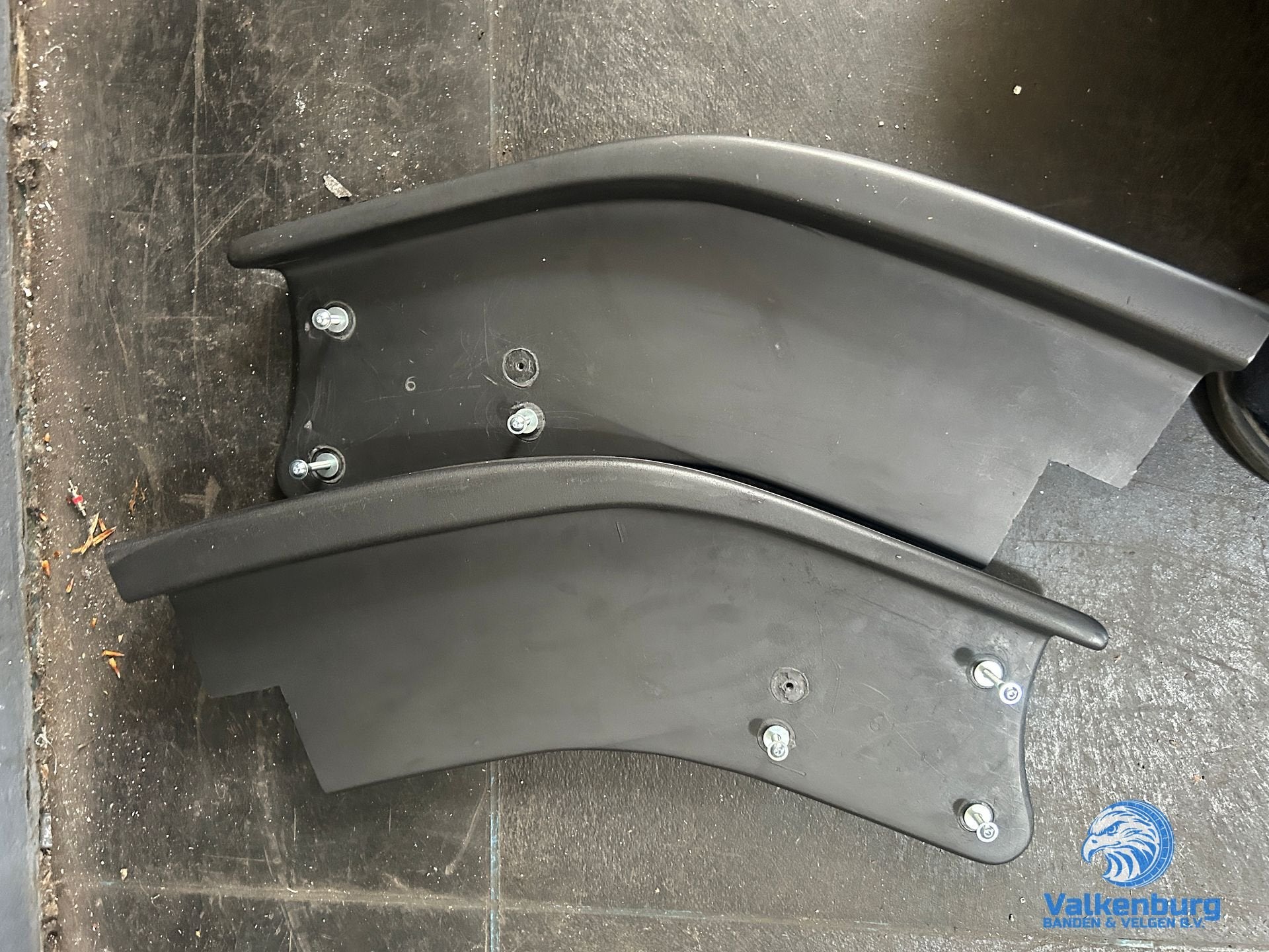 Nieuwe Mercedes Sprinter B907 B910 Onderlip Bumperspoiler, -, -, Nieuw, Ophalen of Verzenden
