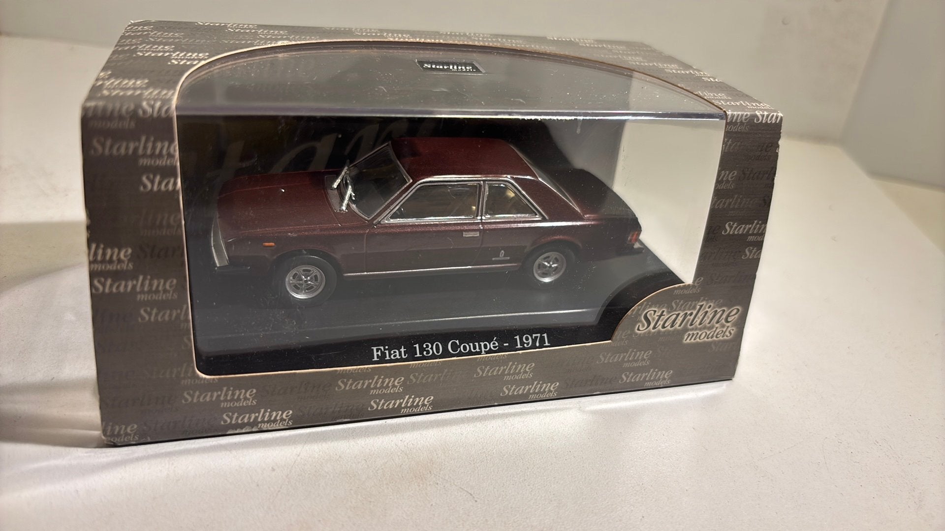 Fiat 130 coupe 1971 starline 1.43, Overige merken, Auto, Ophalen of Verzenden, A