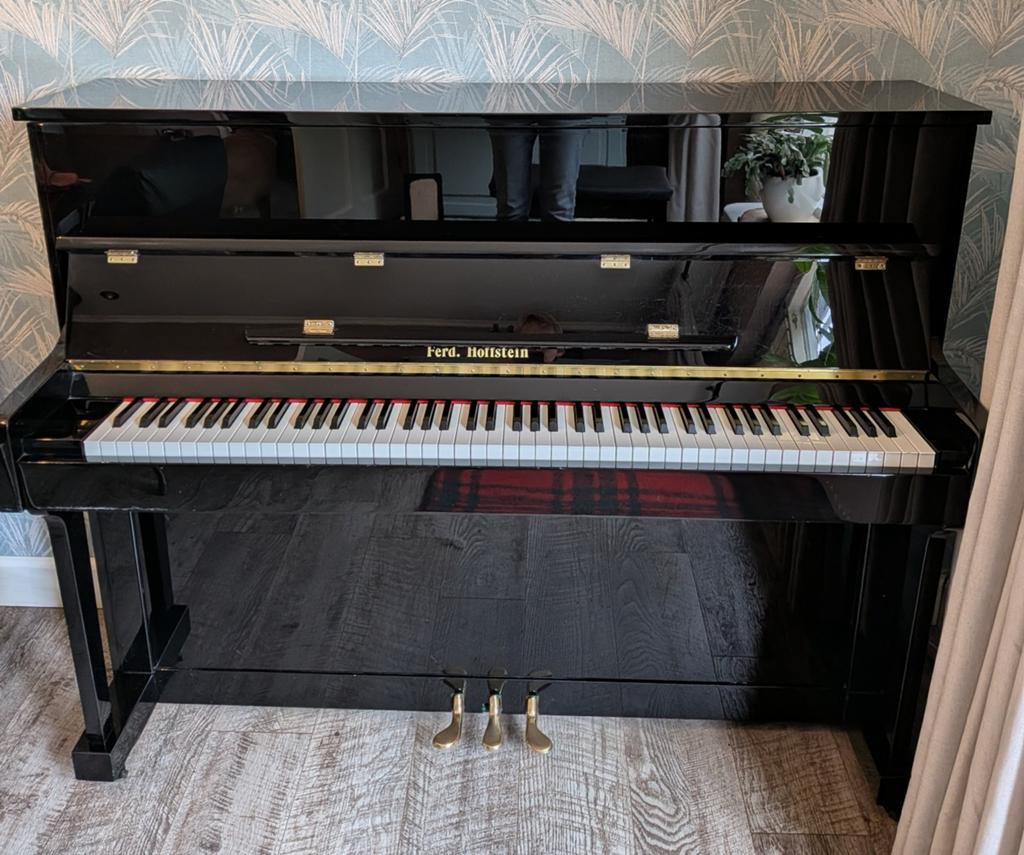Piano Ferd. Hoffstein, Ophalen, Gebruikt