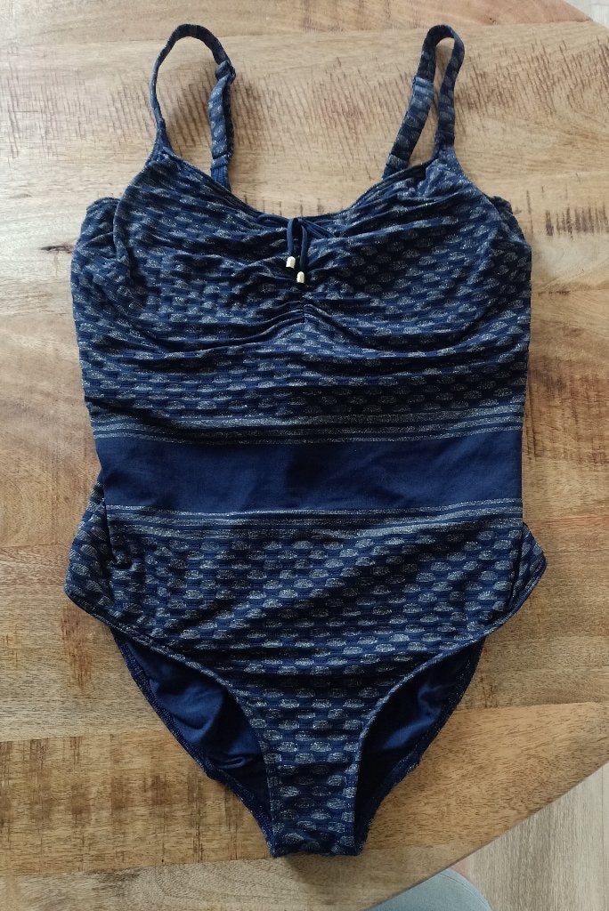 Prima donna badpak 75 E nieuw donker blauw 75E corrigerend, Kleding | Dames, Blauw, Nieuw, Badpak, Ophalen of Verzenden