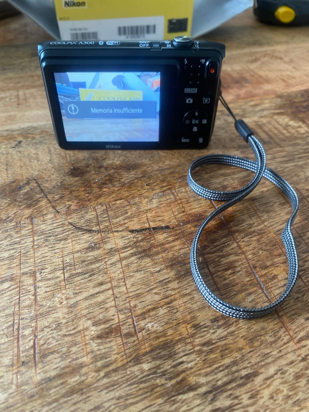 Nikon Coolpix A300 Compactcamera - Zwart, Ophalen of Verzenden, Zo goed als nieuw, Compactcamera, WiFi