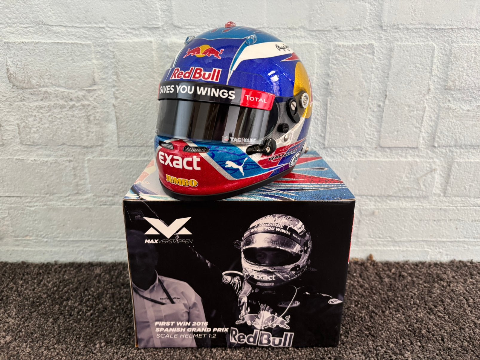 Max verstappen helm 1:2 1ste win spanje 2016, Ophalen of Verzenden, Zo goed als nieuw, Formule 1