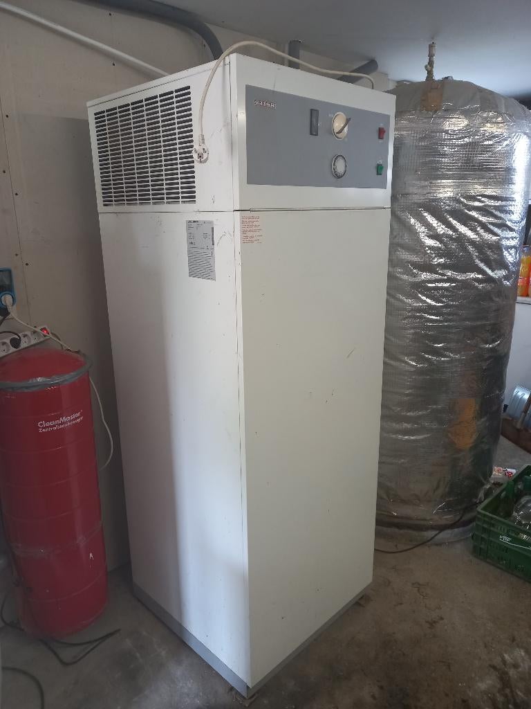 Stiebel Eltron Warmtepomp boiler 300ltr, Ophalen, Gebruikt, 100 liter of meer, Boiler