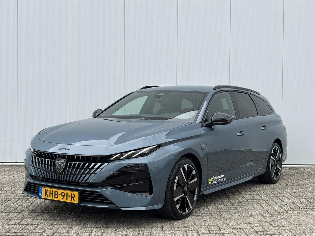 Peugeot 308 SW 1.2 Hybrid 145 e-DCS6 GT | Navigatie | 360 ca, Automaat, 145 pk, Gebruikt, 1199 cc