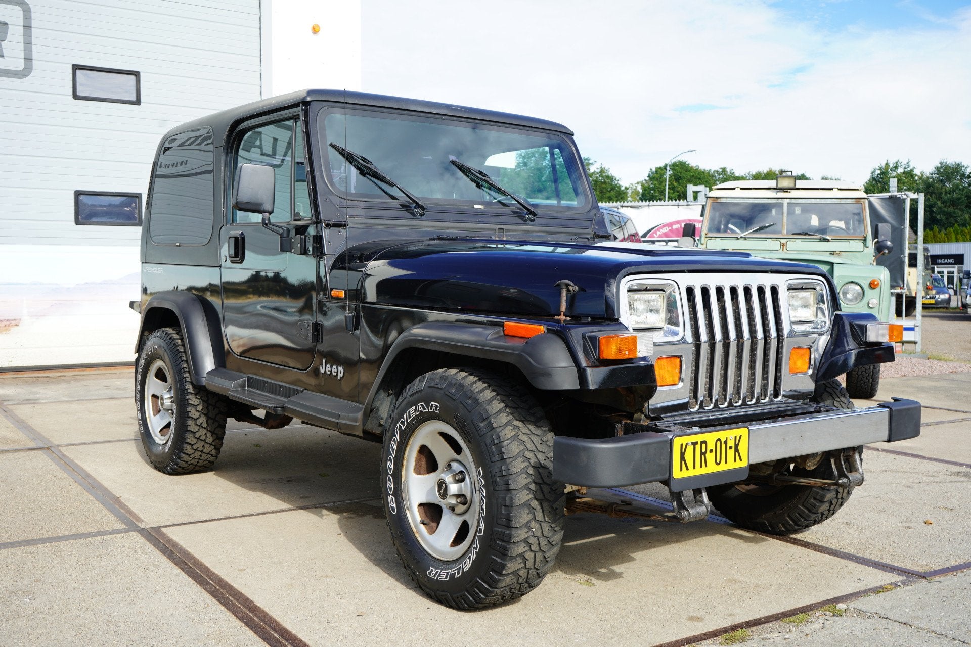 Jeep Wrangler 4.0i Softtop (bj 1994), Jeep, Stof, Cabriolet, Zwart