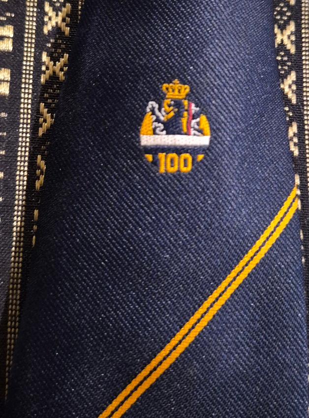 HVV Haagse Voetbal Vereniging 100 jaar 1883-1983, Ophalen of Verzenden, Nieuw, Overige typen