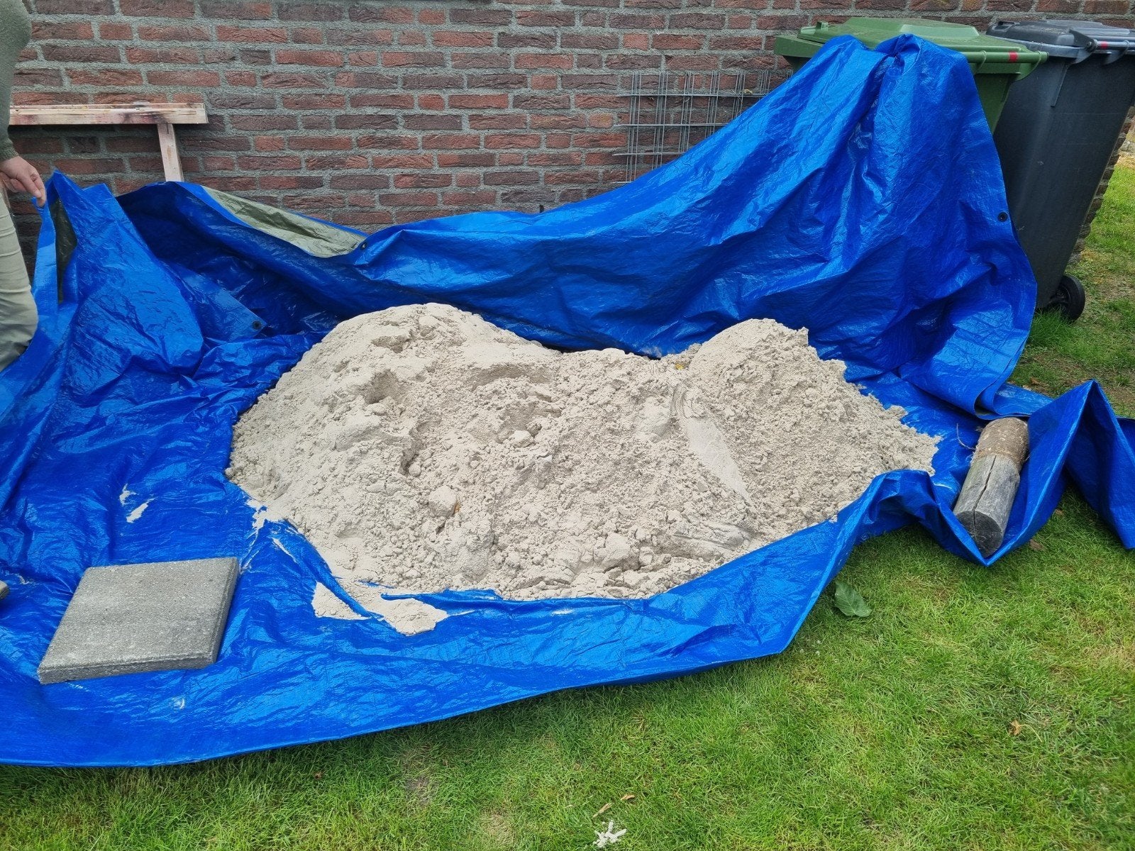 Gratis Ophoogzand/Straatzand af te halen, Tuin en Terras, Ophalen, Gebruikt, Straatzand